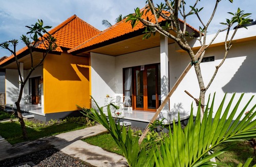 Jungut Batu House | Anugrah Sari Homestay Near from Jungut Batu Port