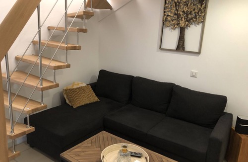 Le Suquet Apartment | APART DUPLEX CLIMATISE WITH TERRACE IDEALLY LOCATED; 3 BEDROOMS 2 bathrooms