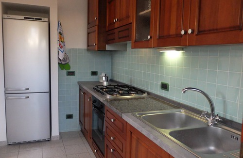 Torre del Lago Puccini Apartment | Apartment with garden 5 minutes from the sea