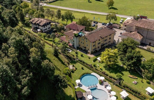 Pieve di Ledro Apartment | Apartment 'Alpine Nest Loft' with Mountain View, Shared Pool and Wi-Fi