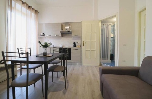 Pompei Apartment | Apartment-Apartment-Private Bathroom