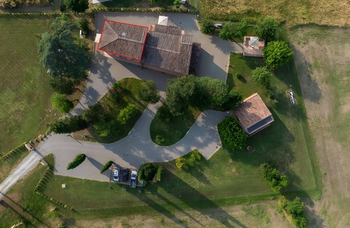 Colle di Val d'Elsa Apartment | Apartment Cristallo in Villa Arnolfo in the Tuscan Hills