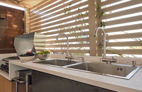 Latisana Apartment | Apartment 'Ca' Marano Ocean' with Shared Pool, Wi-Fi and Air Conditioning