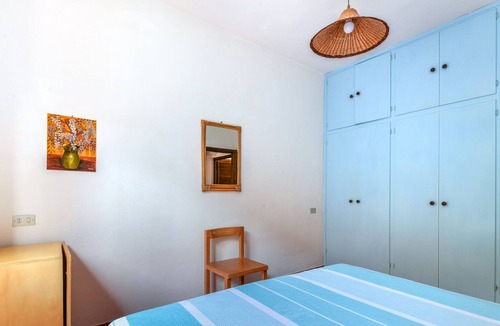 Cavo Apartment | Apartment 'Casa Cerboli' with Sea View, Private Garden and Wi-Fi