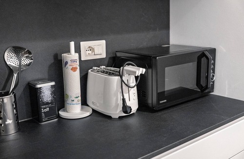 Sestri Levante Apartment | Apartment 'Cinema Boutique' with Balcony, Wi-Fi and Air Conditioning