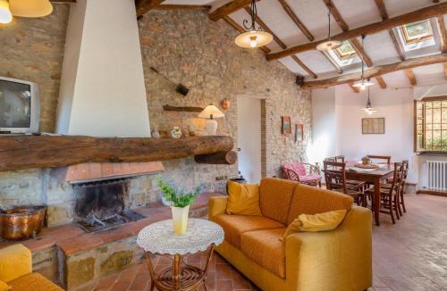 Mastiano Apartment | Apartment Dante 2 by Interhome