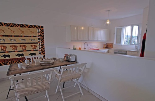 Sainte-Maxime Apartment | Apartment for 4/5 people – Sea view – Air conditioning – Wifi – Pool residence – Sainte.