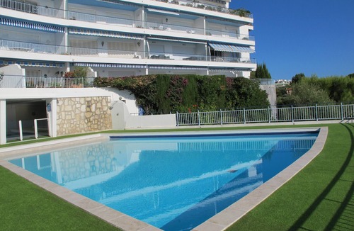 Roquebrune-Cap-Martin Apartment | Apartment in residence Roquebrune Cap Martin