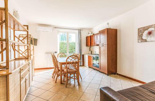 Cunettone Apartment | Apartment Il Colombaro-4 by Interhome