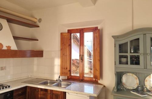 Mologno Apartment | * Apartment in Barga Old Town with amazing views