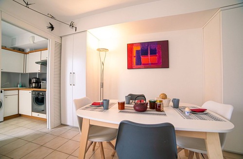 Prado - Republique Apartment | Apartment in Cannes with 2 bedrooms sleeps 4