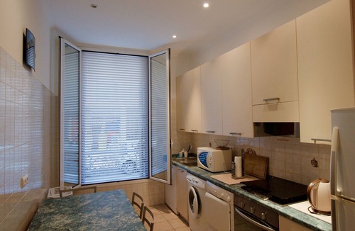 Menton Apartment | APARTMENT IN THE CITY CENTER, BEACH NEARBY