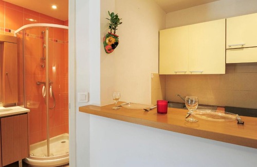 Cannes Apartment | Apartment L'Oasis by Interhome