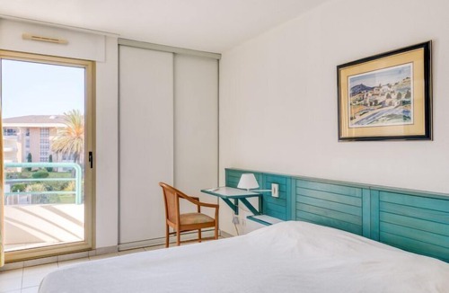 Frejus Port Apartment | Apartment L'Open in Fréjus - 4 persons, 1 bedrooms