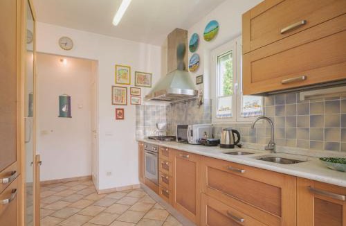 Cinquale Apartment | Apartment La casa di Alice by Interhome