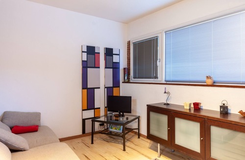 Marina di Carrara Apartment | Apartment "La Casina al Mare Vista Pineta" with A/C & Wi-Fi