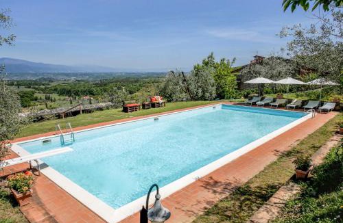 Montevarchi Apartment | Apartment Le Poggiole-2 by Interhome