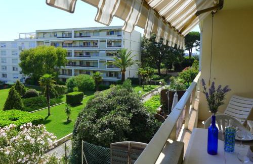Cagnes-sur-Mer Apartment | Apartment Le Vega by Interhome