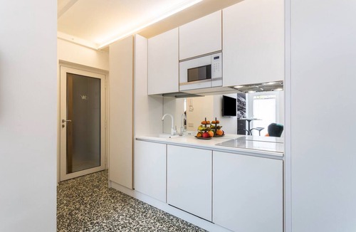 Lecco Apartment | Apartment "Mandello amorevole dimora in Lecco" with Air Conditioning