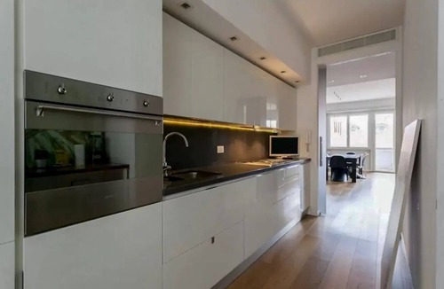Central Station Villa | Apartment Massimo - Two Bedroom Villa, Sleeps 6
