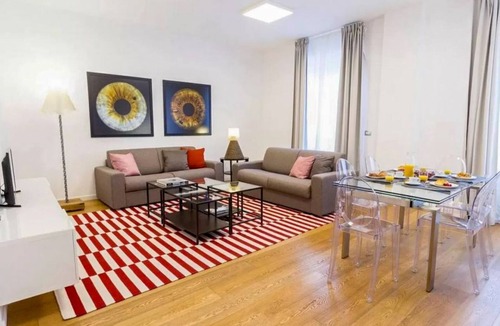 Centro Storico Villa | Apartment Miuccia - Two Bedroom Villa, Sleeps 6