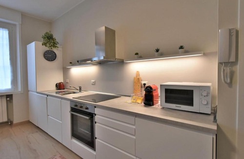 Centro Direzionale Apartment | Apartment Pirelli Central Station Apartment by Interhome