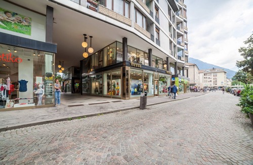 Merano Historic Center Apartment | Apartment "Sabine G" with Mountain View, A/C, Wi-Fi & Balcony