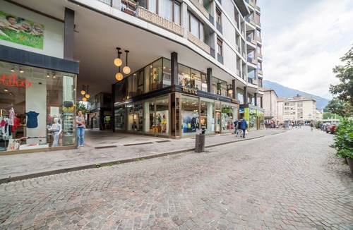Merano Historic Center Apartment | Apartment "Sabine K" with Mountain View, A/C, Wi-Fi & Balcony