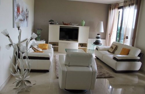 Villeneuve-Loubet Apartment | APARTMENT SEA VIEW