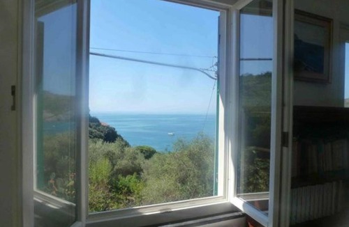 Levanto House | Apartment Sweet Helen, with sea view