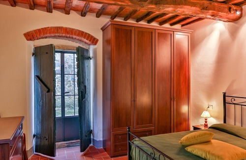 Reggello House | Apartment Viola - Farmhouse Antico Borgo La Torre