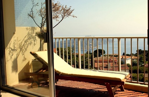 Villefranche-sur-Mer Apartment | Apartment with Exceptional Panorama