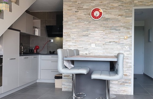 Boulouris-sur-Mer Apartment | Apartment with sea view. Large terrace.