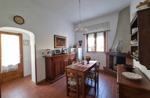 Corsanico-Bargecchia Apartment | Apartment with view of the Tuscan coast and garden