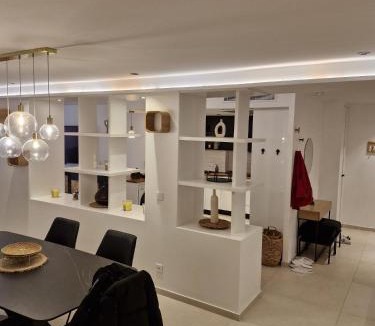 Saint-Tropez City Centre Apartment | Appart deux suites st tropez