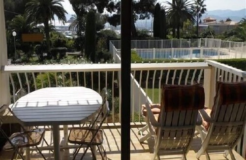 Saint-Raphael Apartment | APPART T2 ST RAPHAEL SEASIDE PARK GARAGE POOL TERRACE SEA