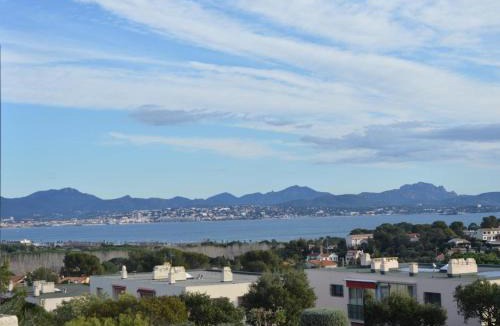 Saint-Aygulf Apartment | Appartement 2P/Mezzanine 4 Pers à Saint-Aygulf - Terrasse, Parking, Lave-linge - FR-1-226A-14
