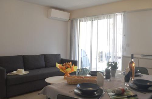 Frejus Port Apartment | Appartement Climatisé avec Loggia et Parking Proche Port - Fréjus - FR-1-226A-181
