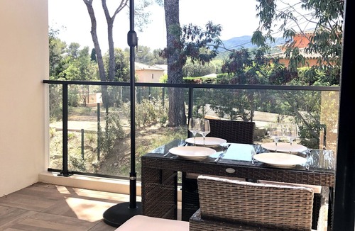 La Croix-Valmer Apartment | Appartement Dans Résidence Avec Piscine, à 300m de la Plage du Débarquement