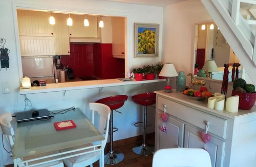 Valescure Apartment | Appartement de 2 chambres avec terrasse amenagee et wifi a Saint Raphael a 3 km de la plage