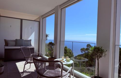 Eze Apartment | Appartement de luxe Eze village vue mer avec piscine