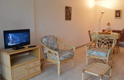 Frejus Plage Apartment | Appartement Fréjus, 2 pièces, 4 personnes - FR-1-226A-15