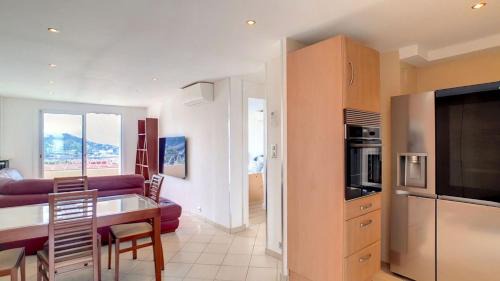 Cannes La Bocca Apartment | Appartement magnifique a Cannes avec vue sur la montagne 47 m²