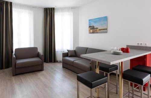Juan-les-Pins Apartment | Appartements French Riviera Confidential Centre Ville Juan les Pins proche des plages