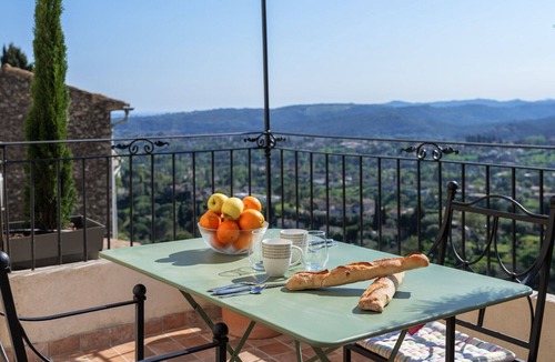 Saint-Paul-de-Vence Apartment | Apt Matisse At the heart of Saint-Paul de Vence Village