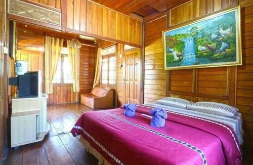 Cisarua Hotel | Aquarius Orange Hotel & Villa