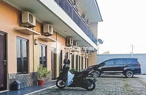 Karawang House | Ardico Residence Syariah Mitra RedDoorz
