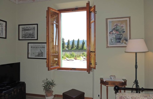Camaiore Villa | Art nouveau villa, private pool, garden, few steps from the center.