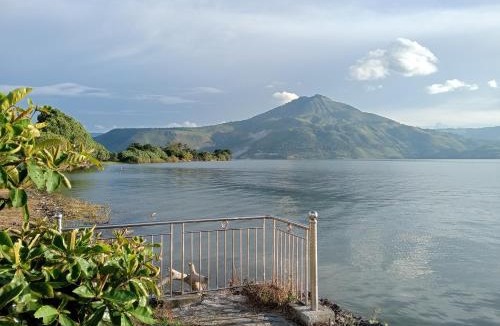 Ambarita House | Arthuro homestay