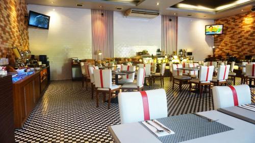 Wonokromo Hotel | ARTOTEL Grand Prima Surabaya